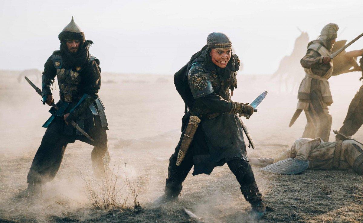 İYİ Parti Genel Başkanı Meral Akşener, Tomris Hatun filminin galasında