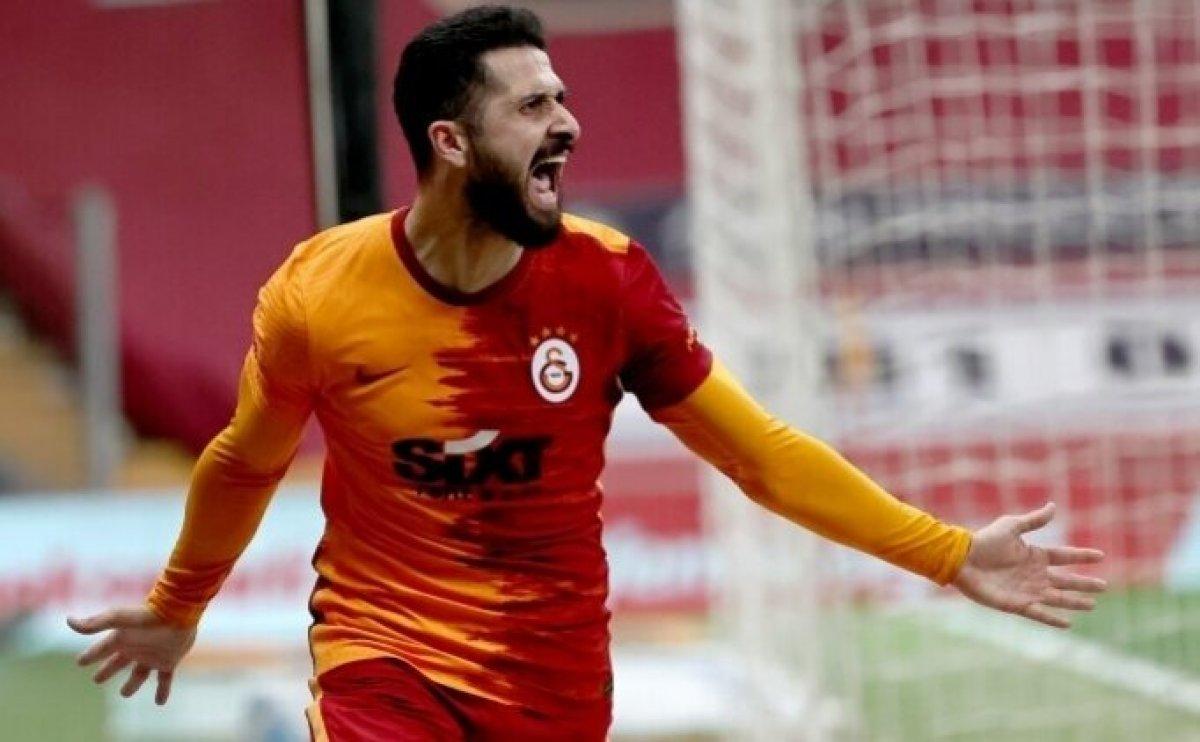 Emre Akbaba, Trabzonspor için Fatih Terim'i bekliyor