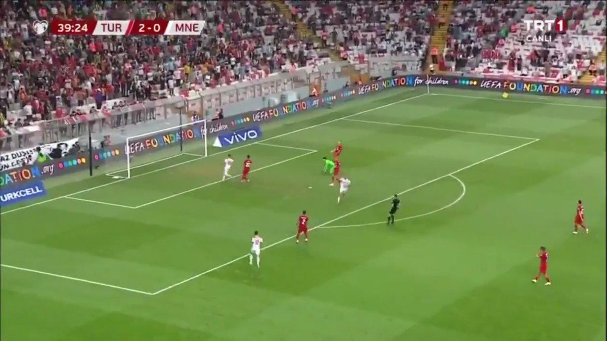 Kenan Karaman'ın kramponunu bağlaması tepki aldı