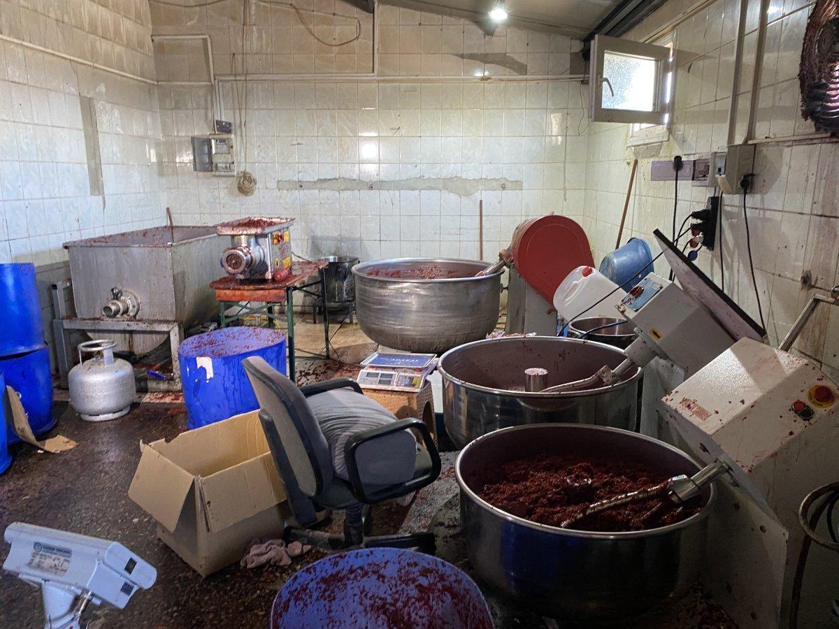 Beylikdüzü’nde nargile tütünü imalathanesine operasyon