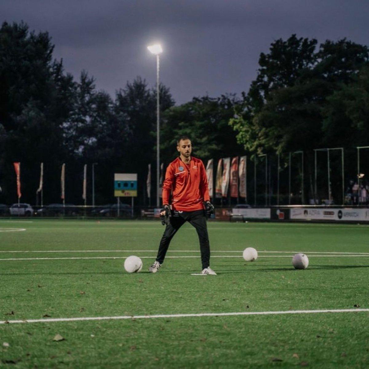 Erkan Kolçak Köstendil, Hollanda'ya transfer oldu