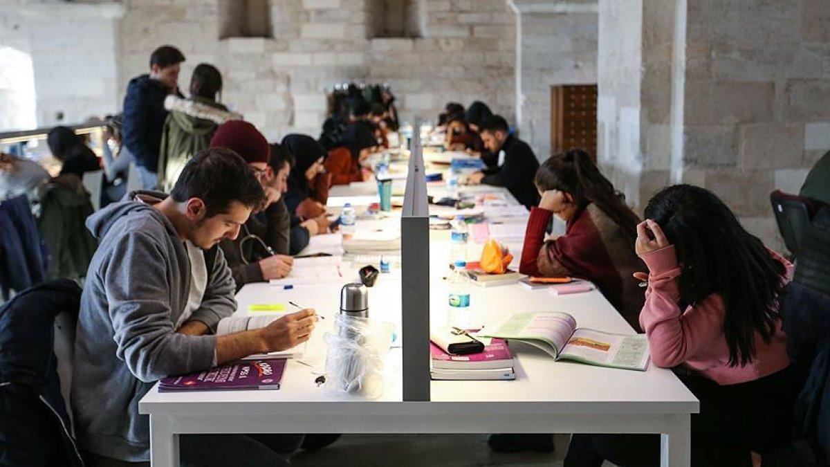 2021 üniversite tercihlerinde 169 bölümü kimse tercih etmedi