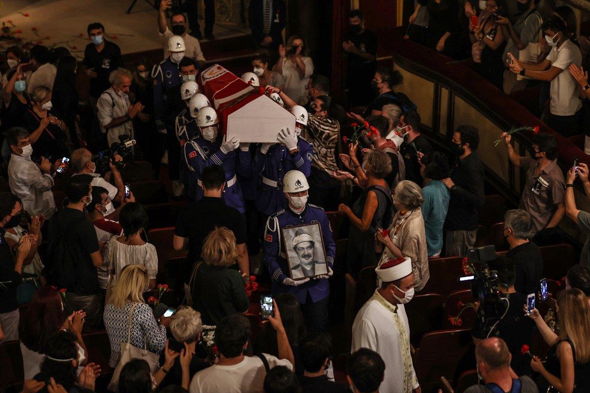 Ferhan Şensoy'a veda