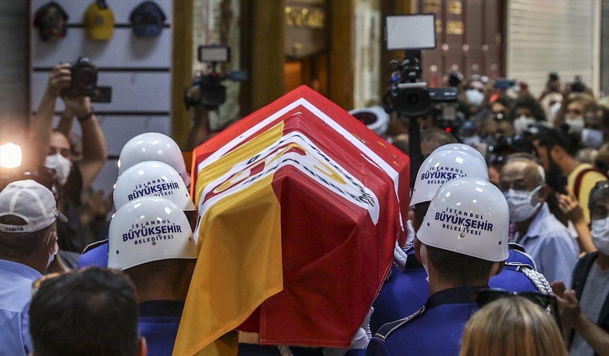 Ferhan Şensoy'a veda