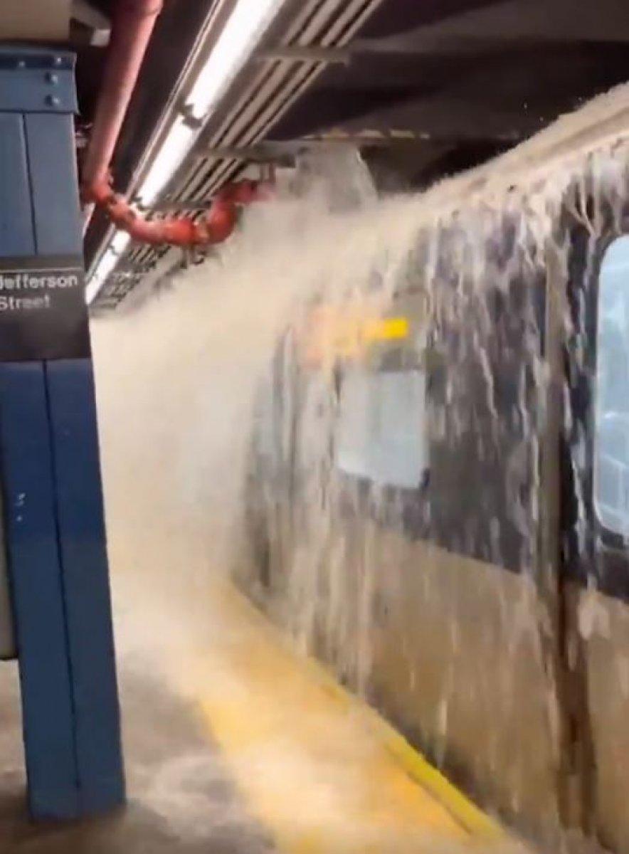 Ida kasırgası, New York'u su altında bıraktı