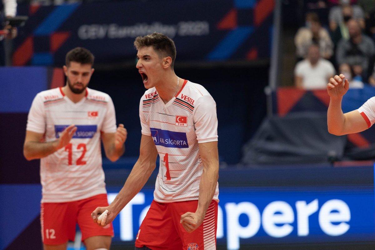 Filenin Efeleri, Rusya'yı mağlup etti