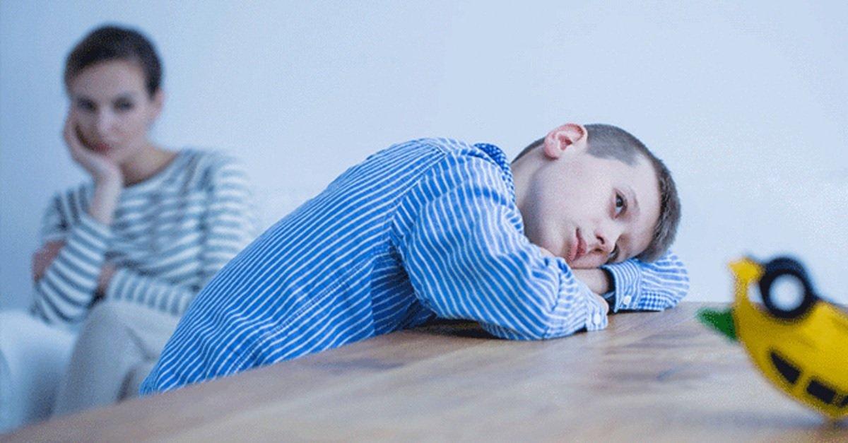 Asperger sendromu belirtileri okul döneminde ortaya çıkıyor