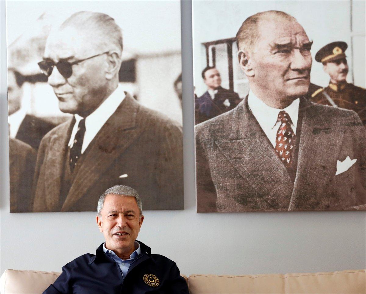 Hulusi Akar, Koca Yusuf'un kokpitinde uçtu