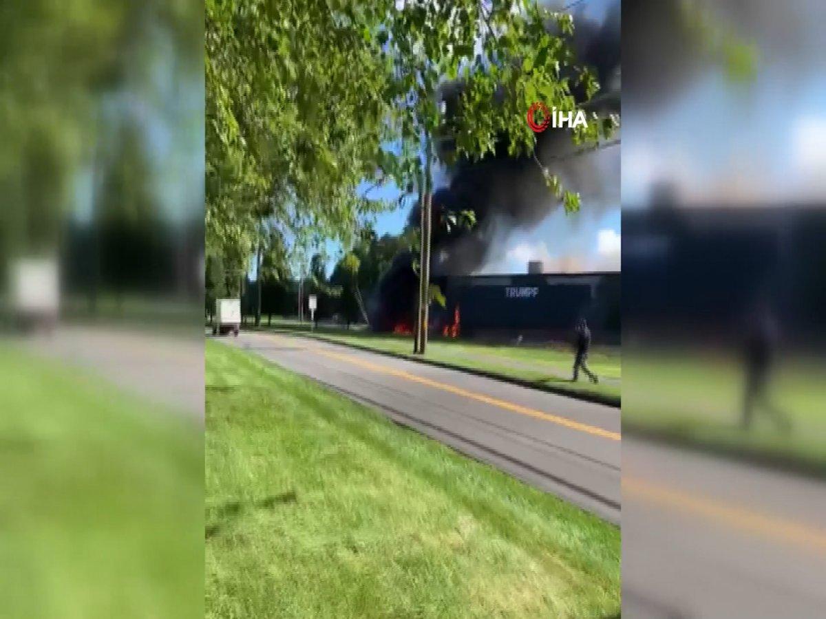 ABD’de özel jet binanın üzerine düştü