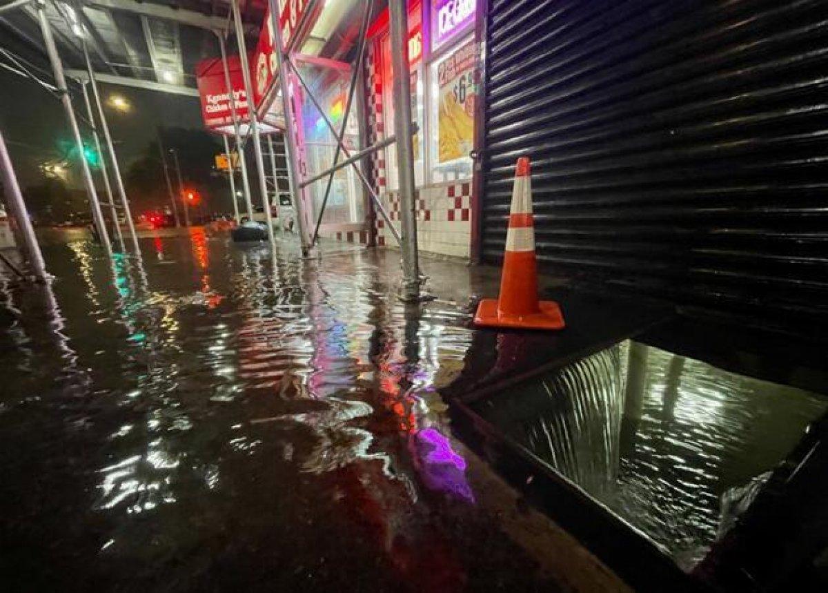 Ida kasırgası, New York'u su altında bıraktı