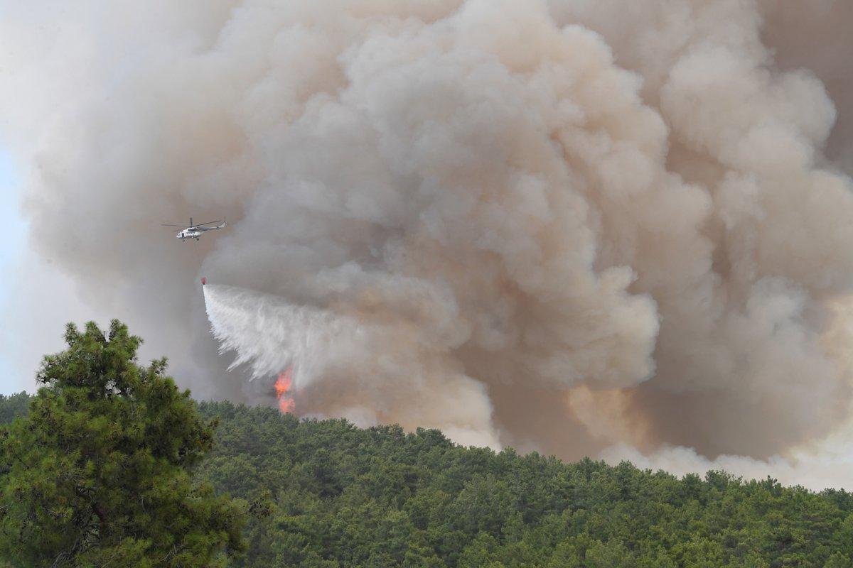 Antalya'da yangınların önüne geçmek için ormanlara giriş yasağı uzatıldı