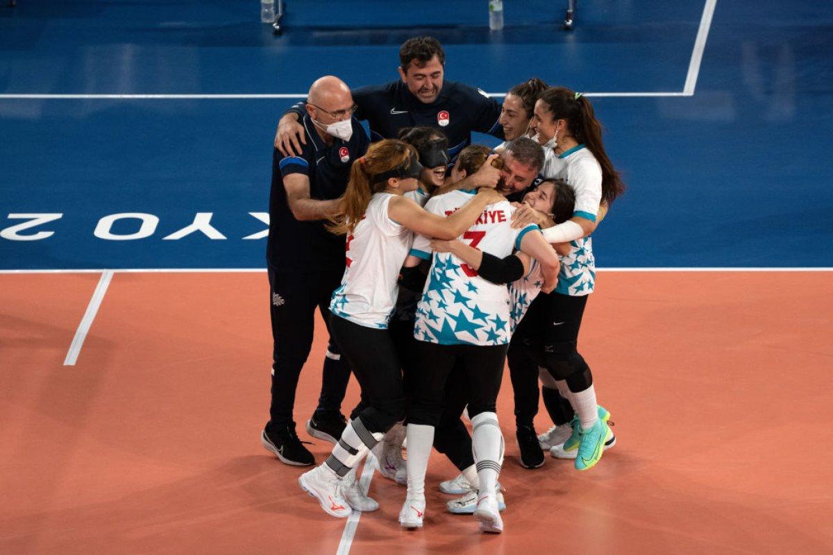 Tokyo Paralimpik'te golbol dalında altın madalya Türkiye'nin