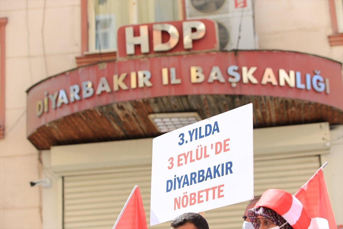 Diyarbakır'da ailelerin evlat nöbeti 3'üncü yılına girdi