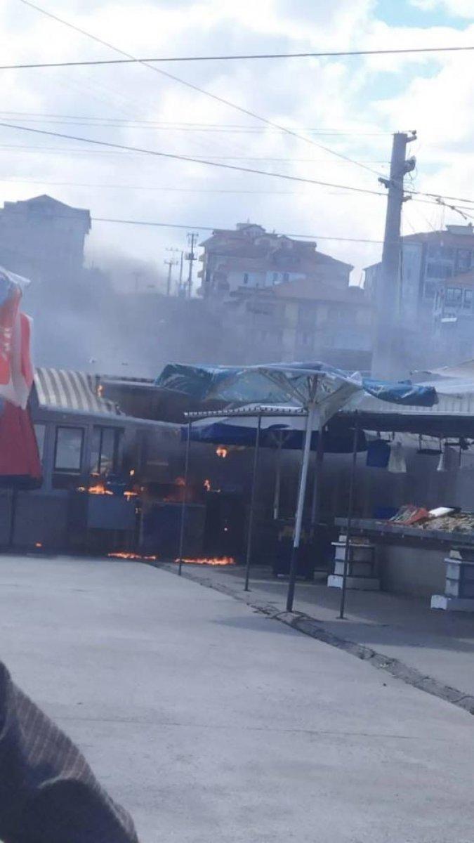 Sakarya'da balık lokantasındaki tüp bir anda alev aldı