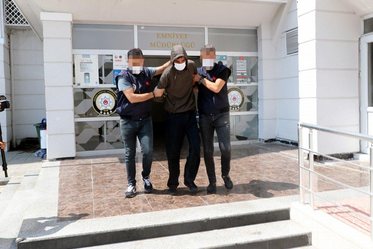 Mersin'de100 bin doları gaspetmek isterken suçüstü yakalandı