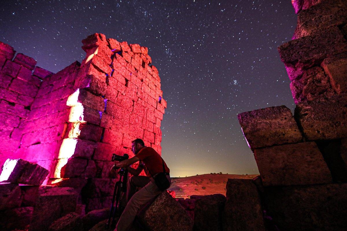 Diyarbakır Zerzevan Gökyüzü Gözlem'inde yıldızlar geceyi aydınlattı