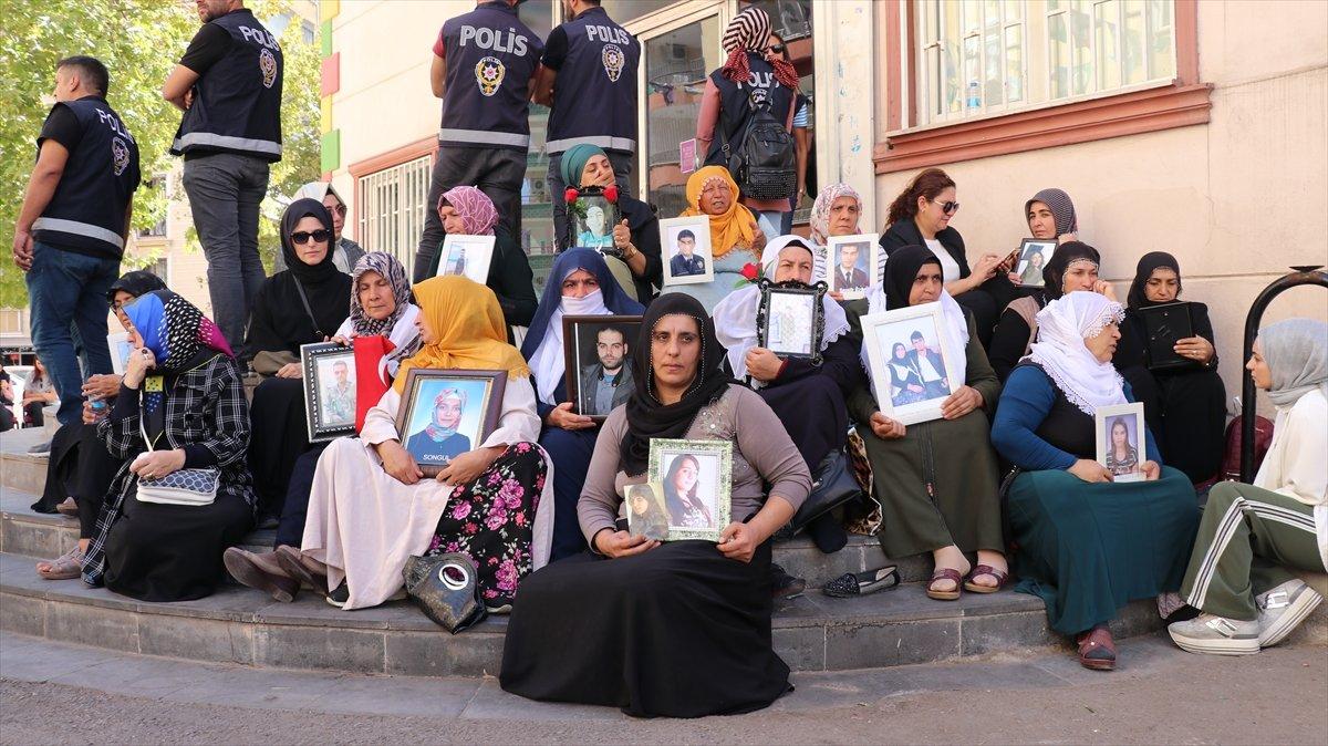 Diyarbakır'da ailelerin evlat nöbeti 3'üncü yılına girdi