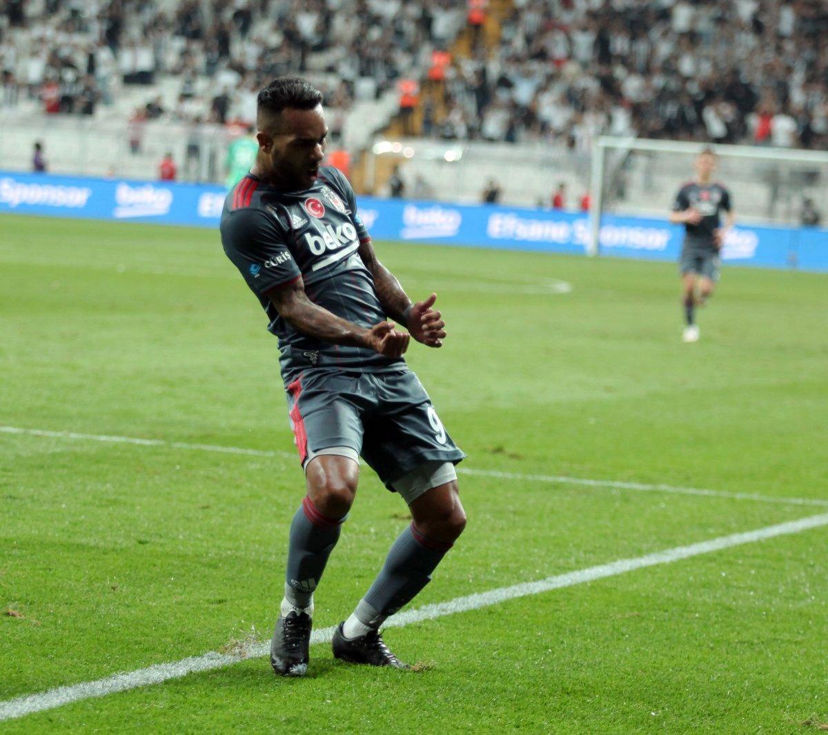 Süper Lig'de top koşturacak yıldızlar