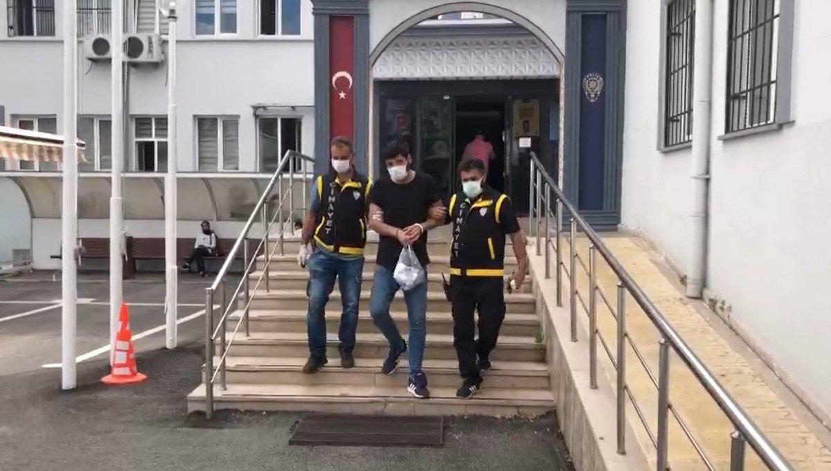 Bursa'da polisten kaçan sürücünün çarptığı kadın, kurtarılamadı