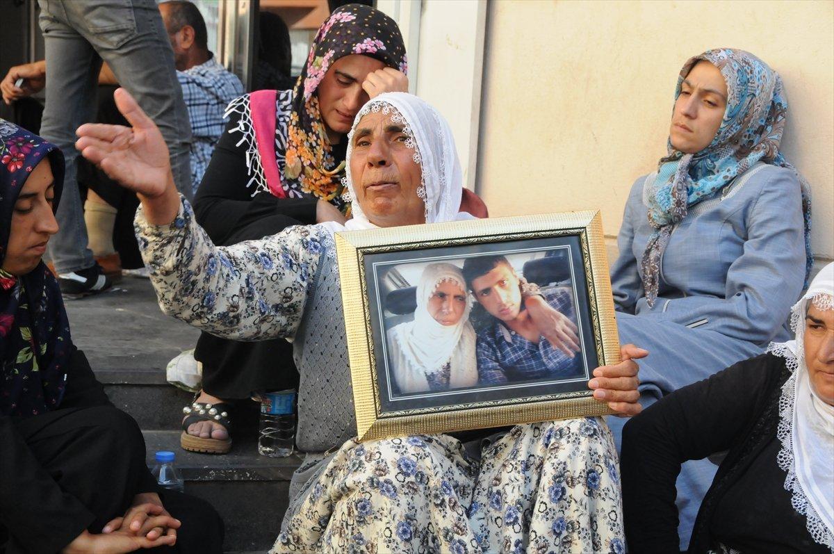Diyarbakır'da ailelerin evlat nöbeti 3'üncü yılına girdi
