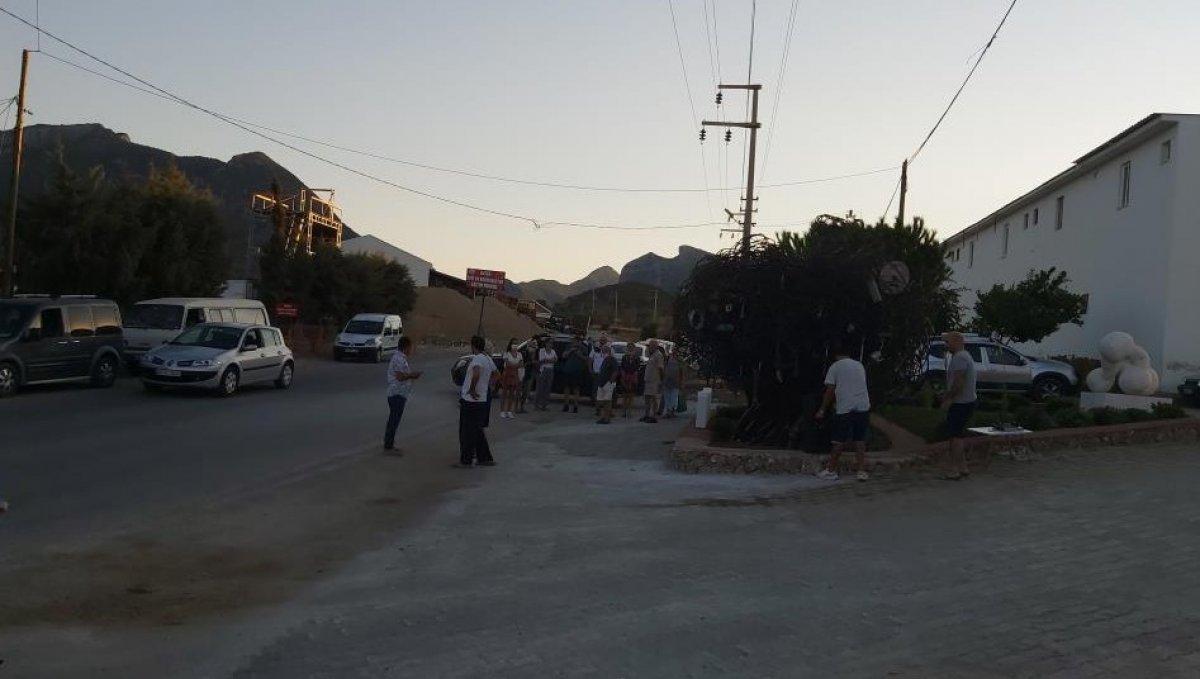 Datça’da sanayi girişine konulan heykel esnafı şaşırttı