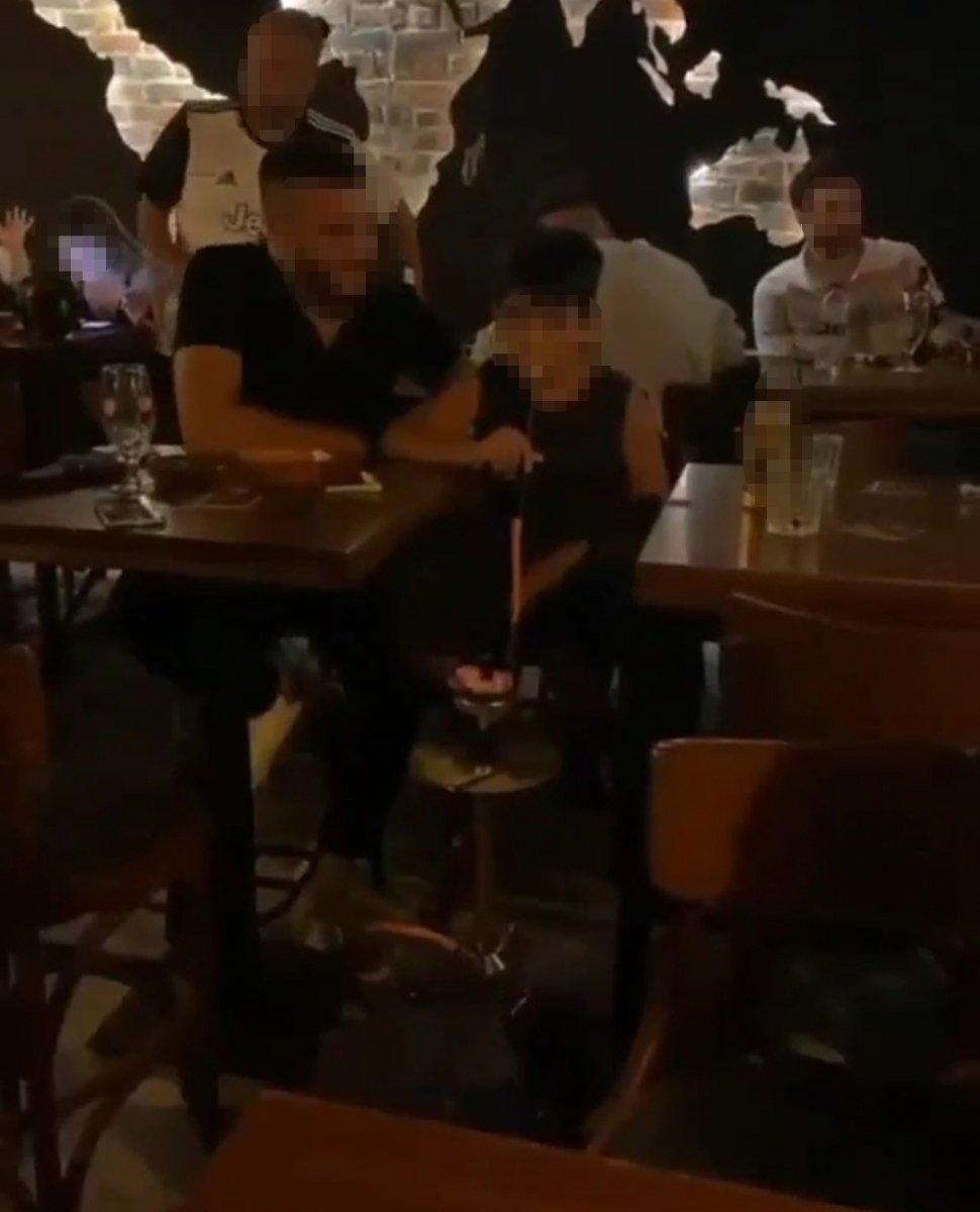 Kuşadası'nda çocuğa alkol ve nargile içirdiler