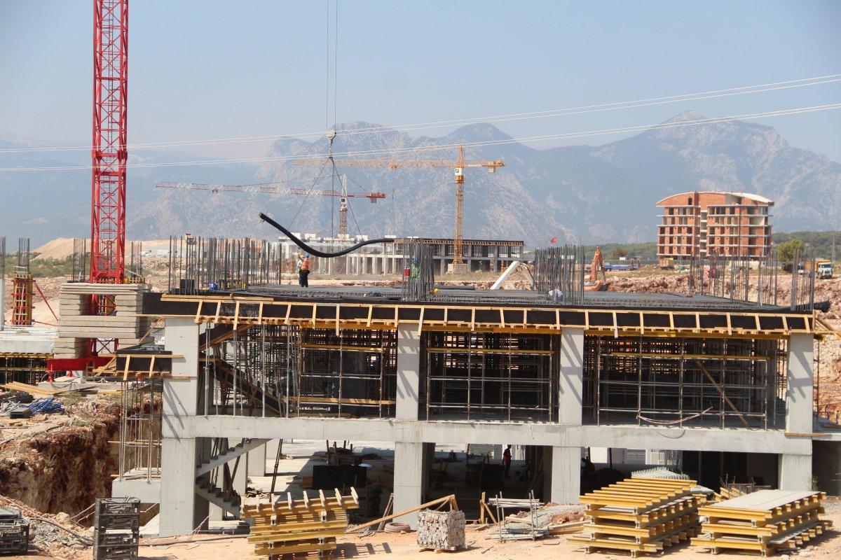 Antalya Şehir Hastanesi inşaatının yüzde 7’lik bölümü tamamlandı