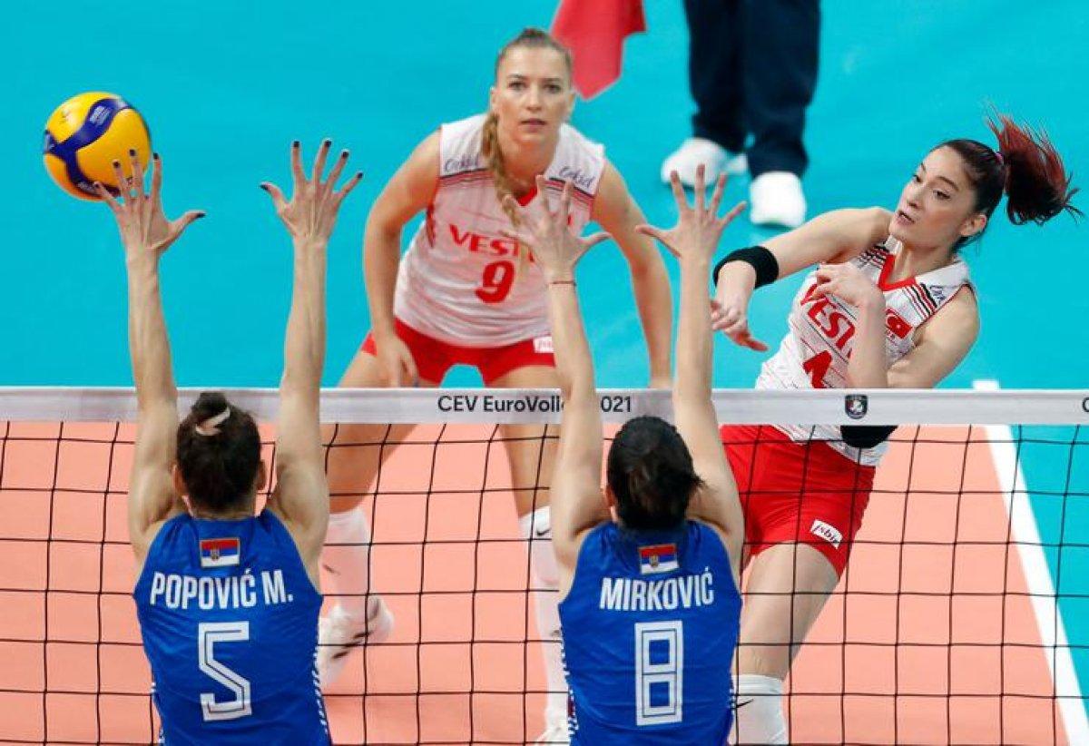 Filenin Sultanları CEV'de bronz madalya kazandı