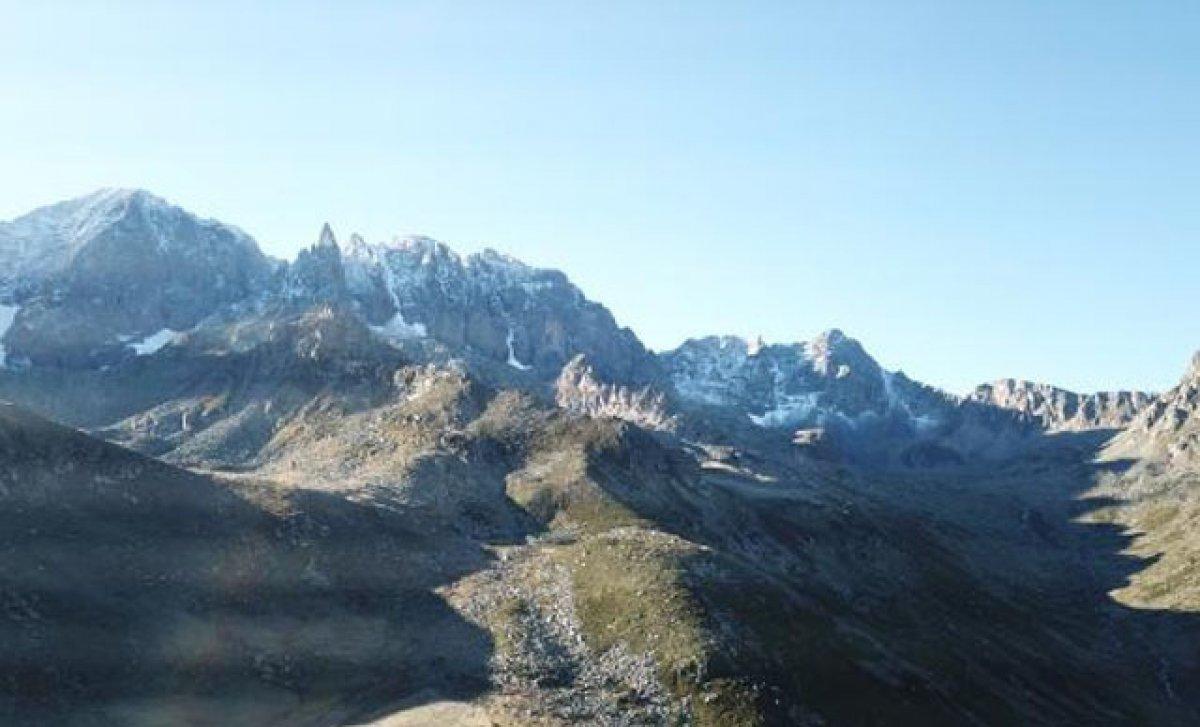 Rize'de yüksek kesimlere kar yağdı