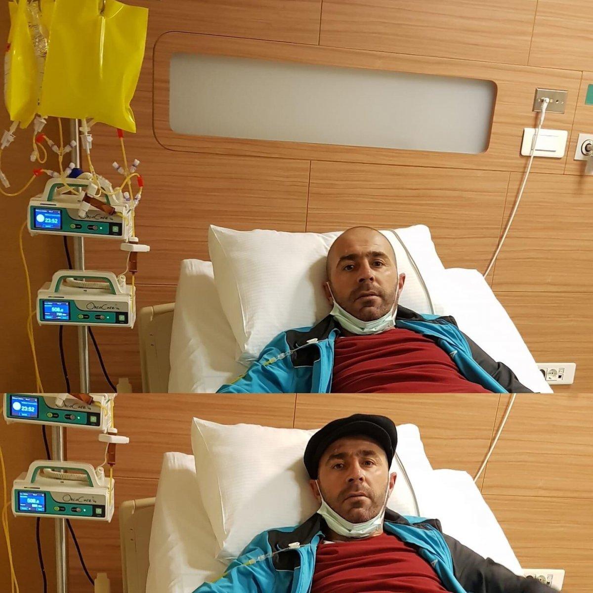 Devlet Bahçeli'nin yanında Bahçeli taklidi yapan komedyen