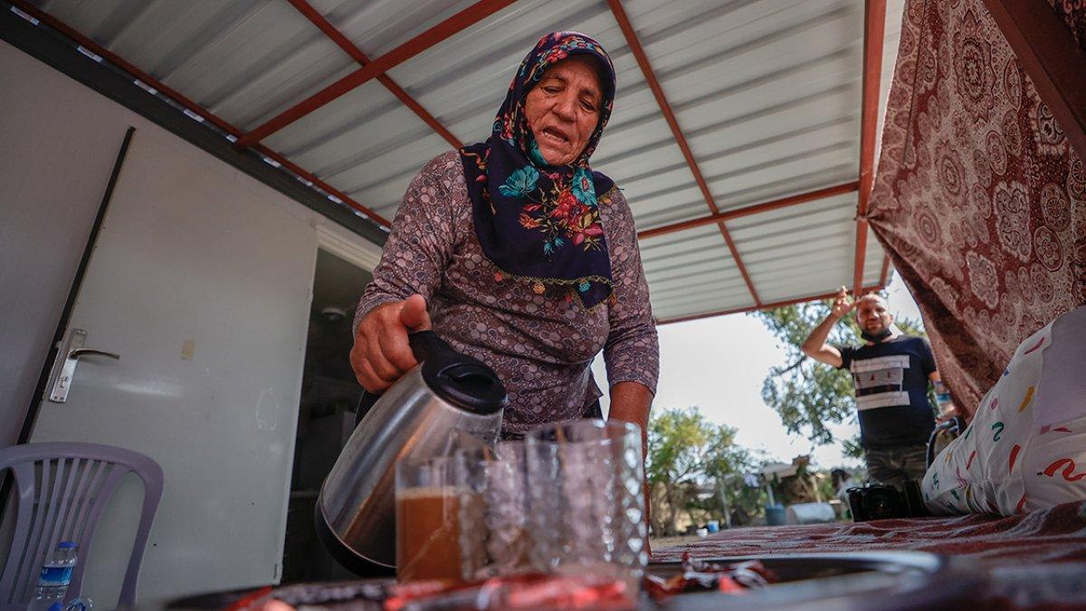 Manavgatlı Cemile Teyze, yangında yiten ameliyat parasına kavuştu