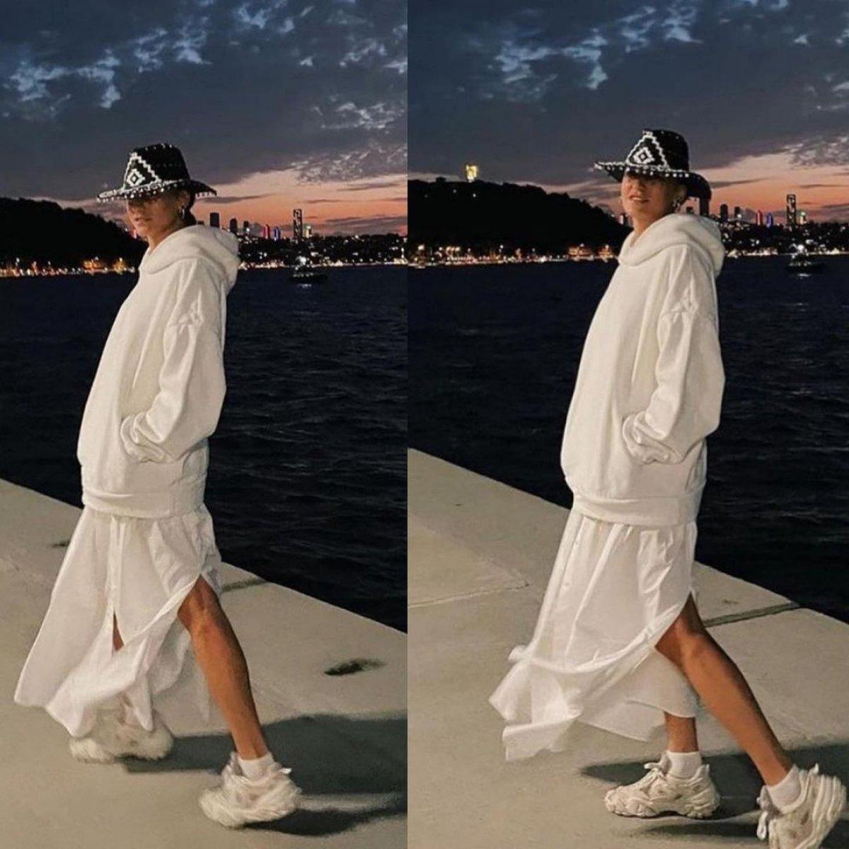 Serenay Sarıkaya'nın sokak tarzı