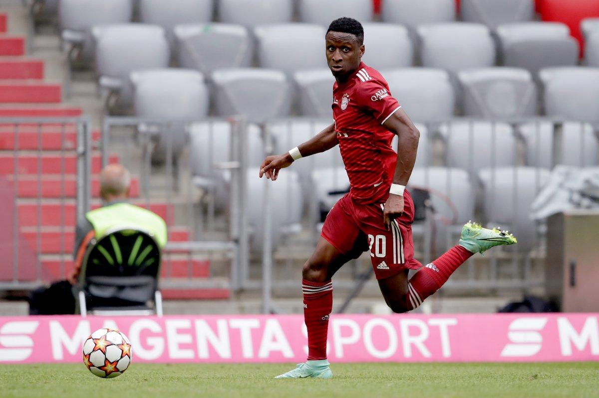 Alman basını: Beşiktaş, Bouna Sarr'ın peşinde