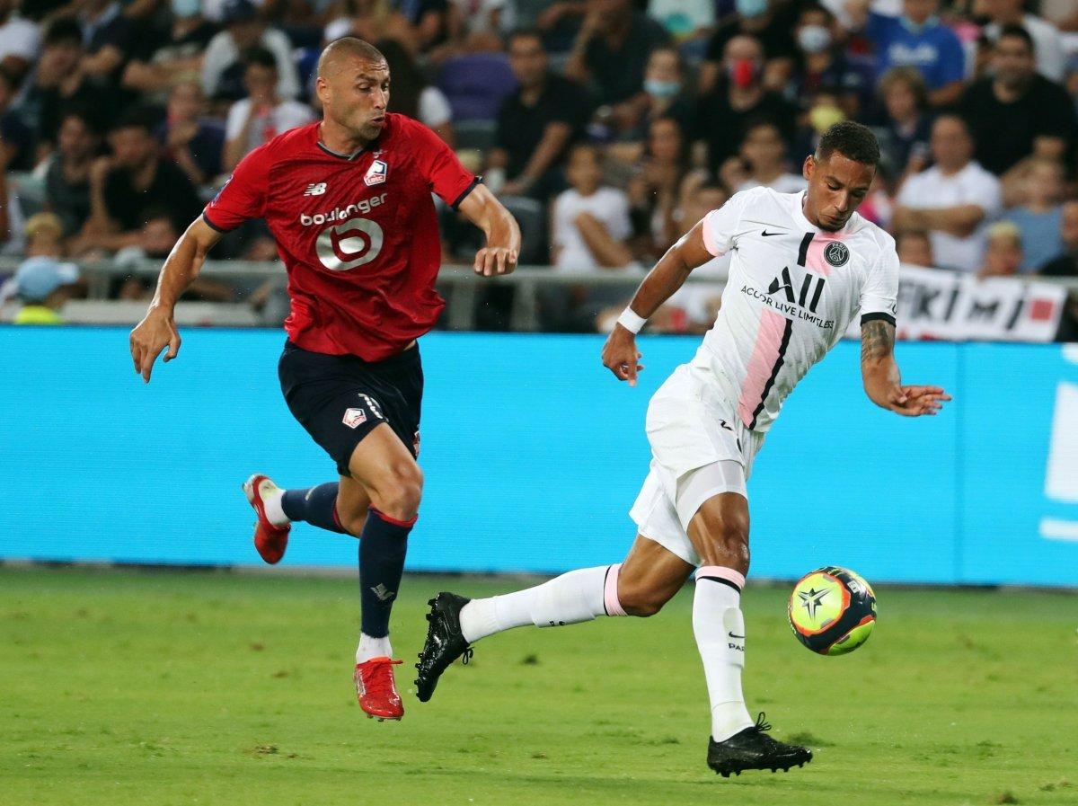 Burak Yılmaz, Lille'de ayın oyuncusu seçildi