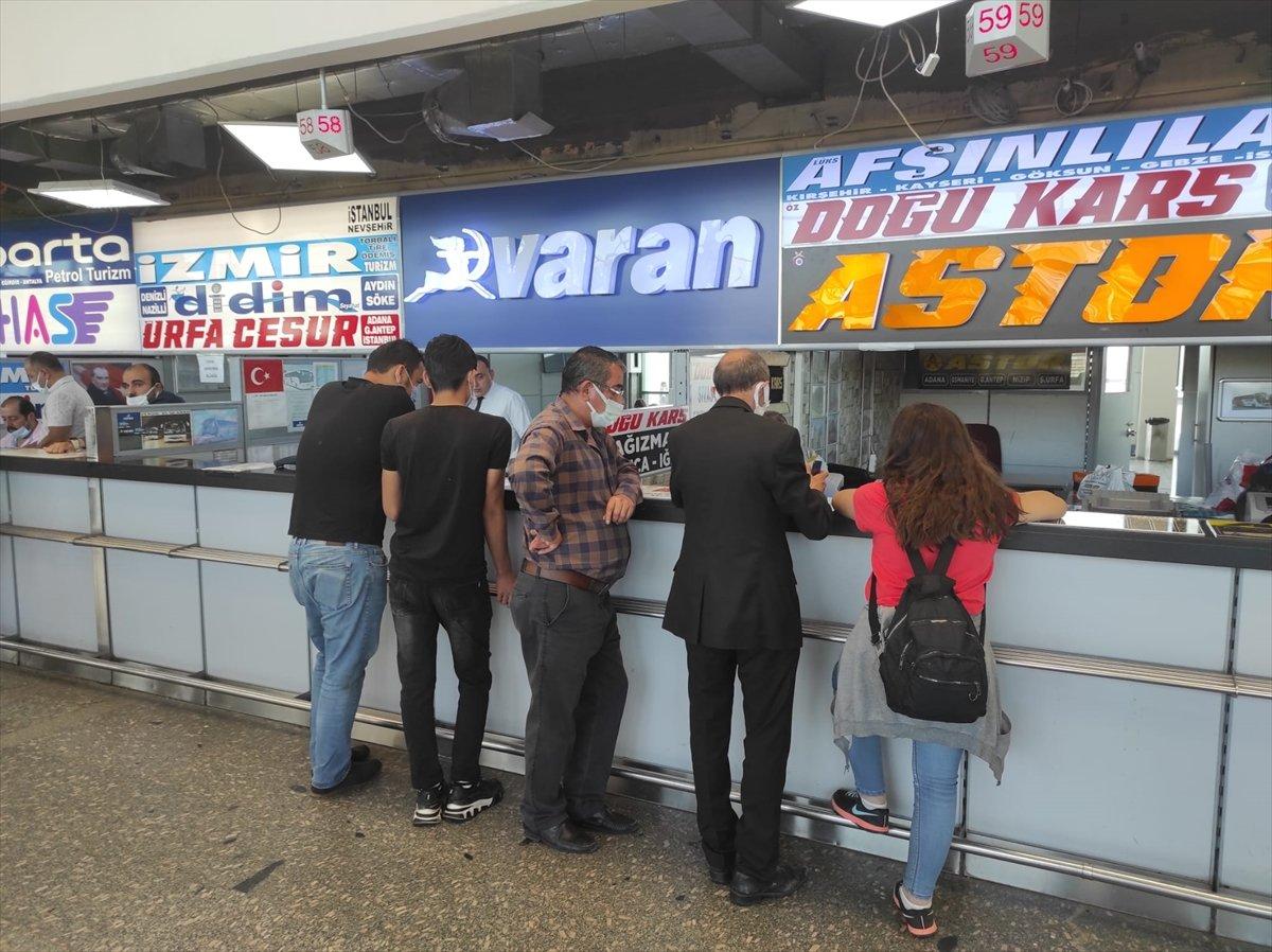 AŞTİ ve Esenboğa Havalimanı'nda PCR zorunluluğu başladı