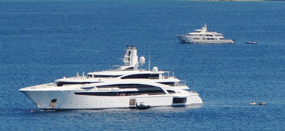 Kazak milyarder Alican İbrahimov, Bodrum'da