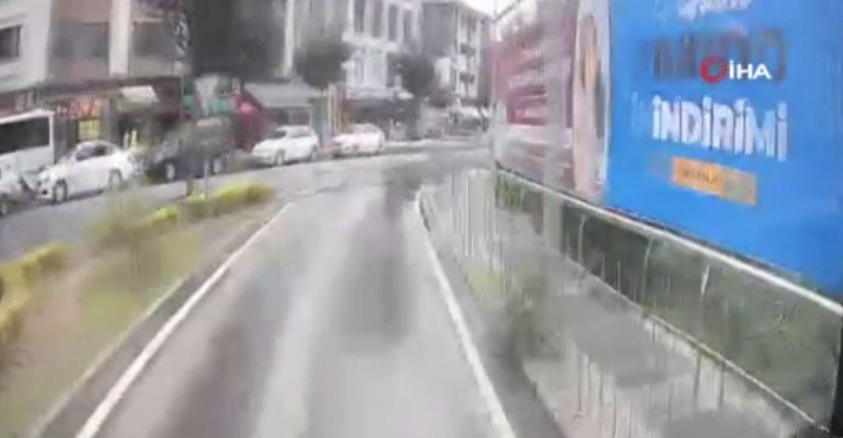 Düzce'de minibüste bayılan yolcuyu şoför hastaneye yetiştirdi