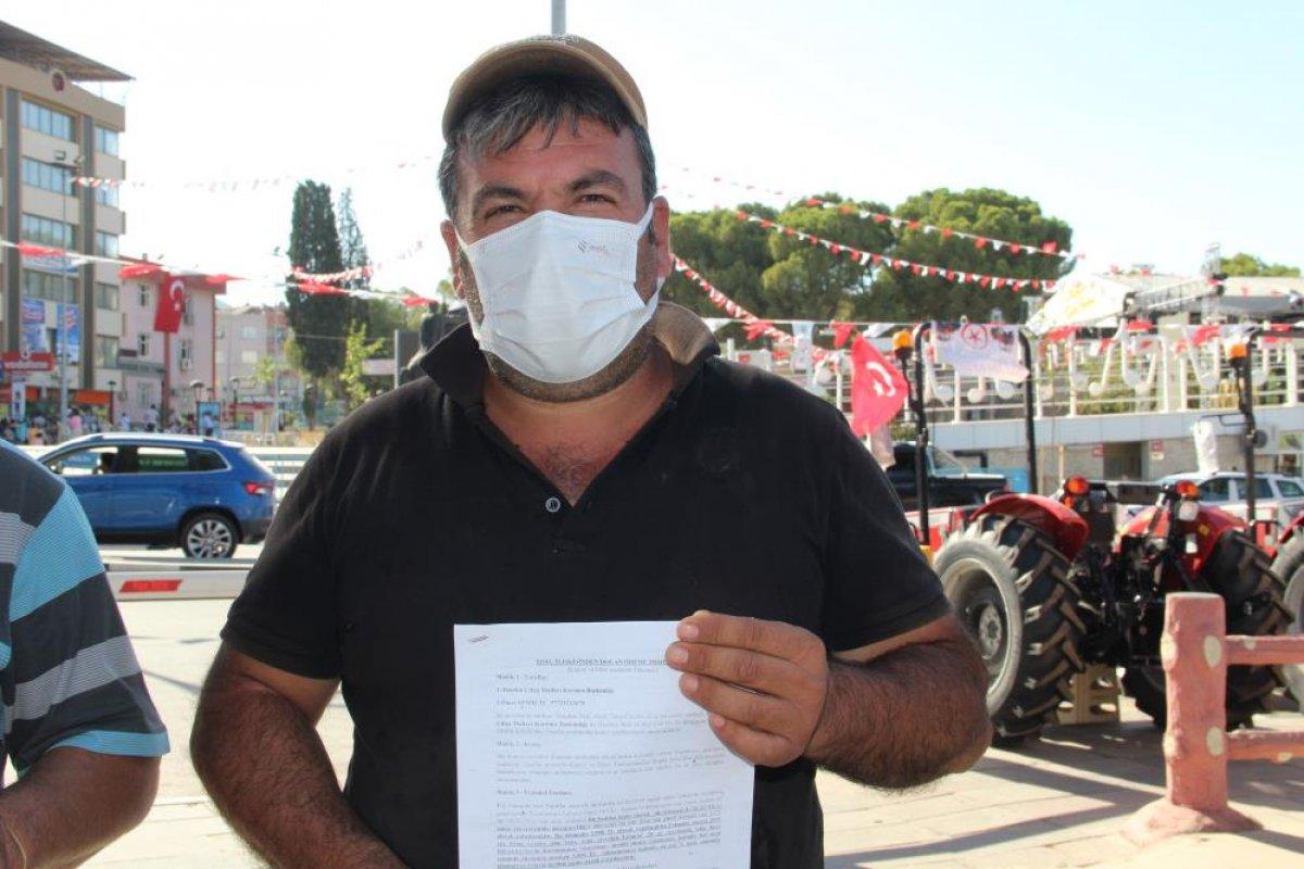 Manisa'da işten çıkarılan işçiler, tazminatlarını almak için çabalıyor