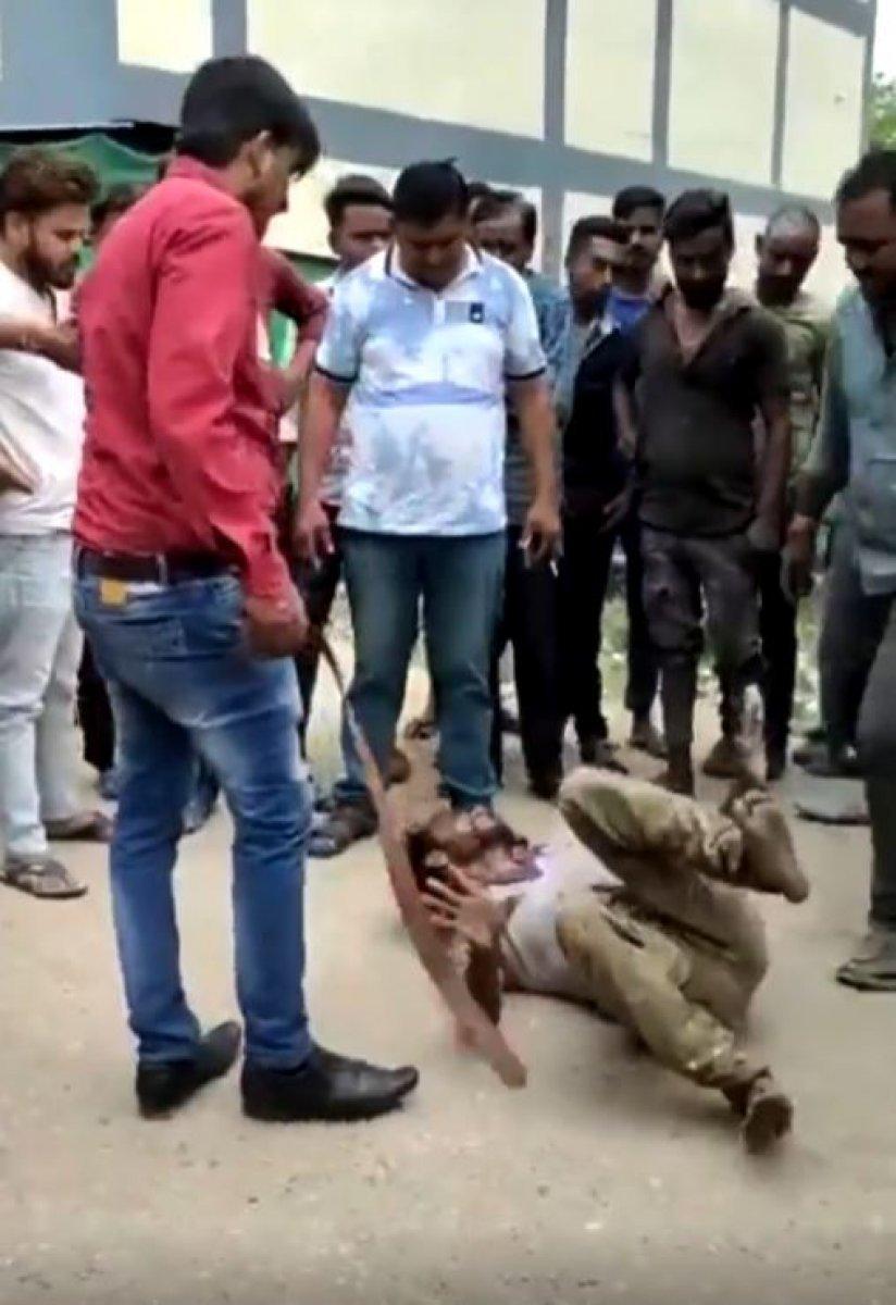 Hindistan'da Müslümanlara zulmü görmezden gelenler var