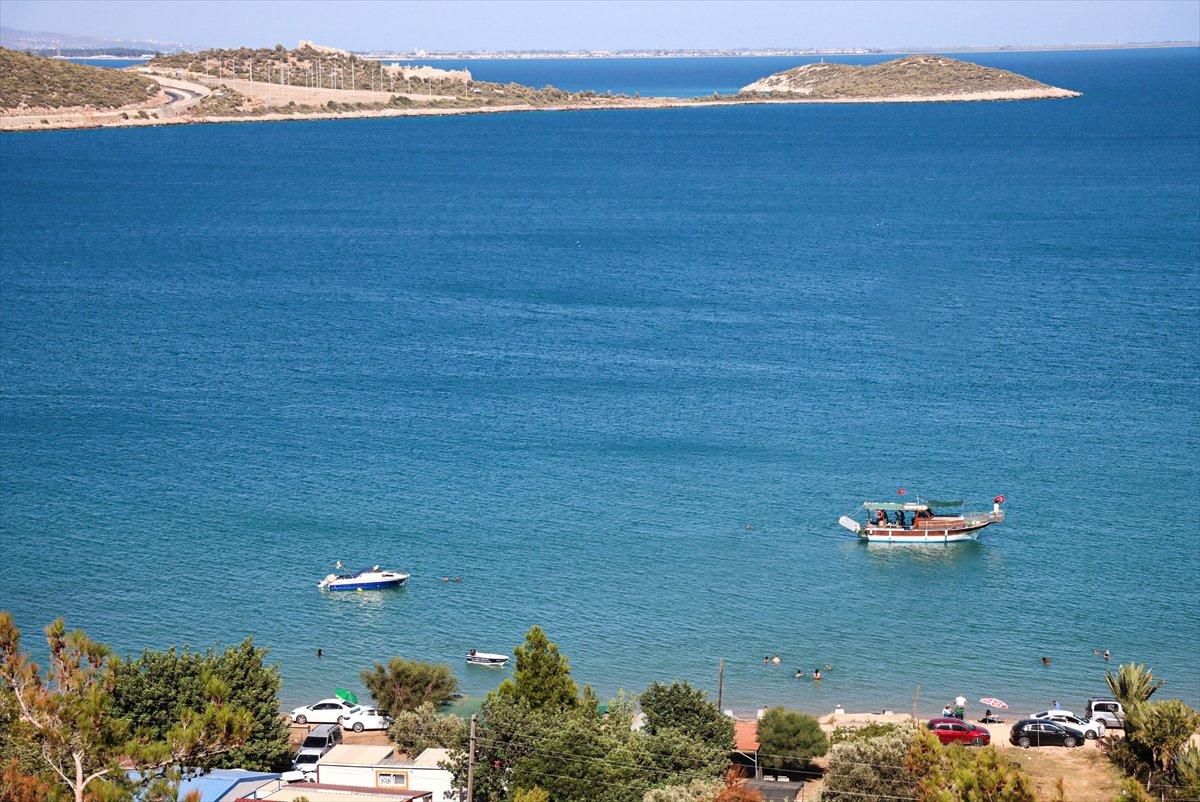 Boğsak Koyu, eşsiz güzellikleriyle büyülüyor