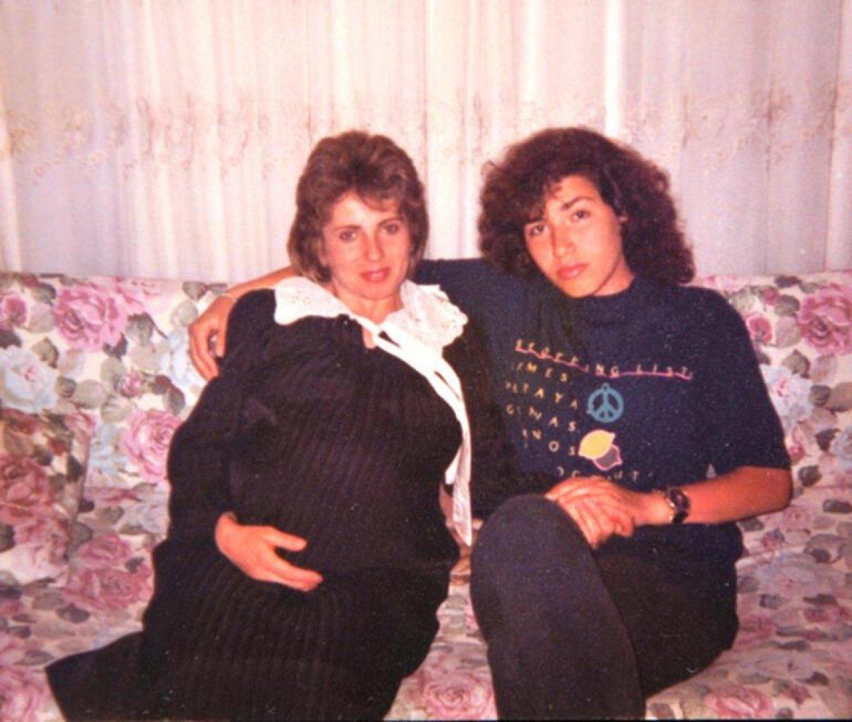 Üvey annesinden Burcu Güneş isyanı