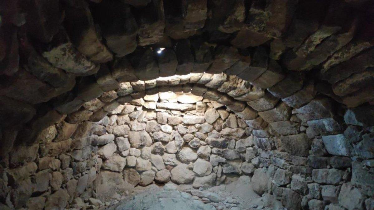 Kayseri'deki gizemli tarihi defineciler talan etti