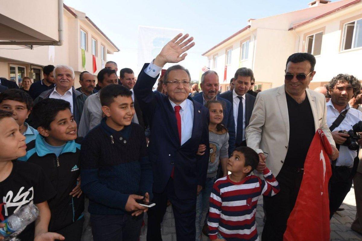 Eski Balıkesir Büyükşehir Belediye Başkanı Ahmet Edip Uğur hayatını kaybetti