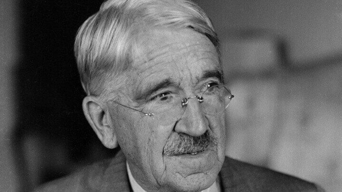 Amerikalı düşünür John Dewey’in yazdığı “Deneyim Olarak Sanat” isimli kitabı