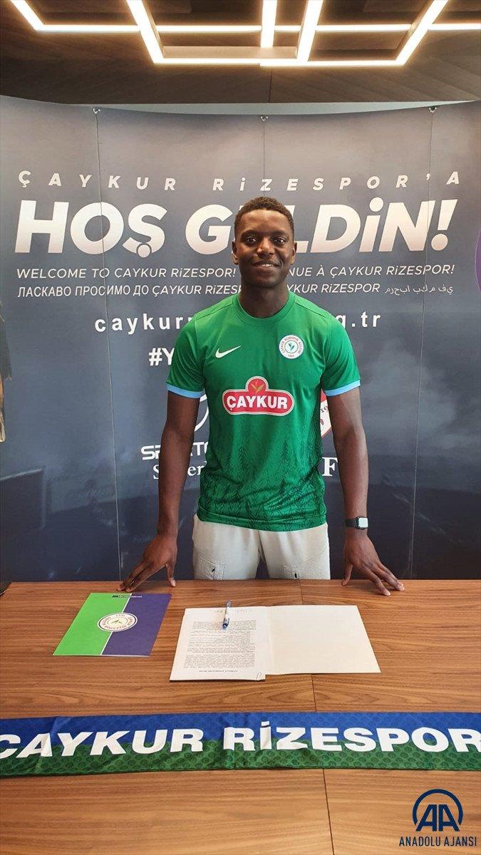 Rizespor, Nathan Monzango’yu kiraladı