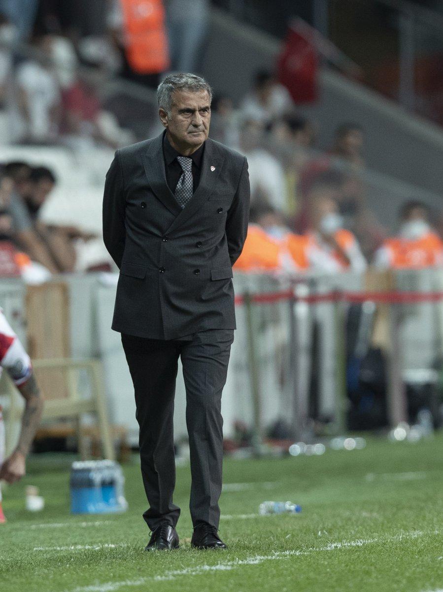 Şenol Güneş'in sözleşmesi feshedilirse alacağı tazminat