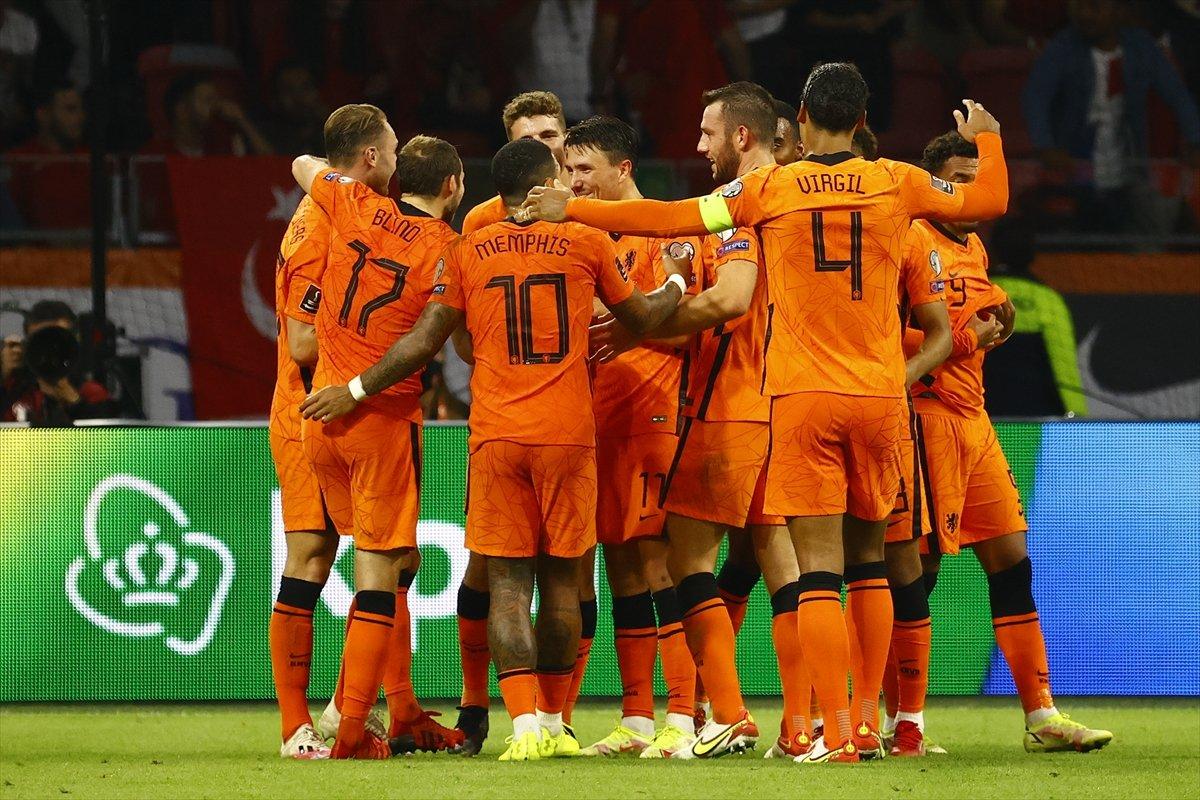 Memphis Depay: İlk maçın intikamını aldık