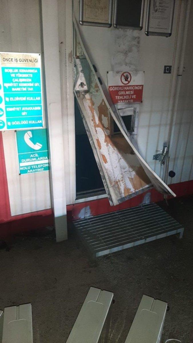 Bolu’da, baz istasyonlarından akü çalarken yakalandı