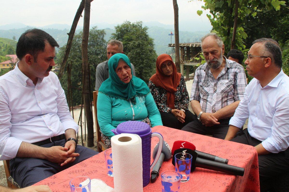 Rize'de selde kaybolan oğlundan haber beklerken hayatını kaybetti