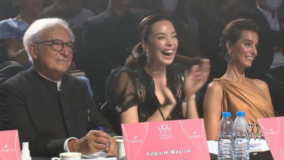 Eser ve Berfu Yenenler'in arasındaki diyalog güldürdü